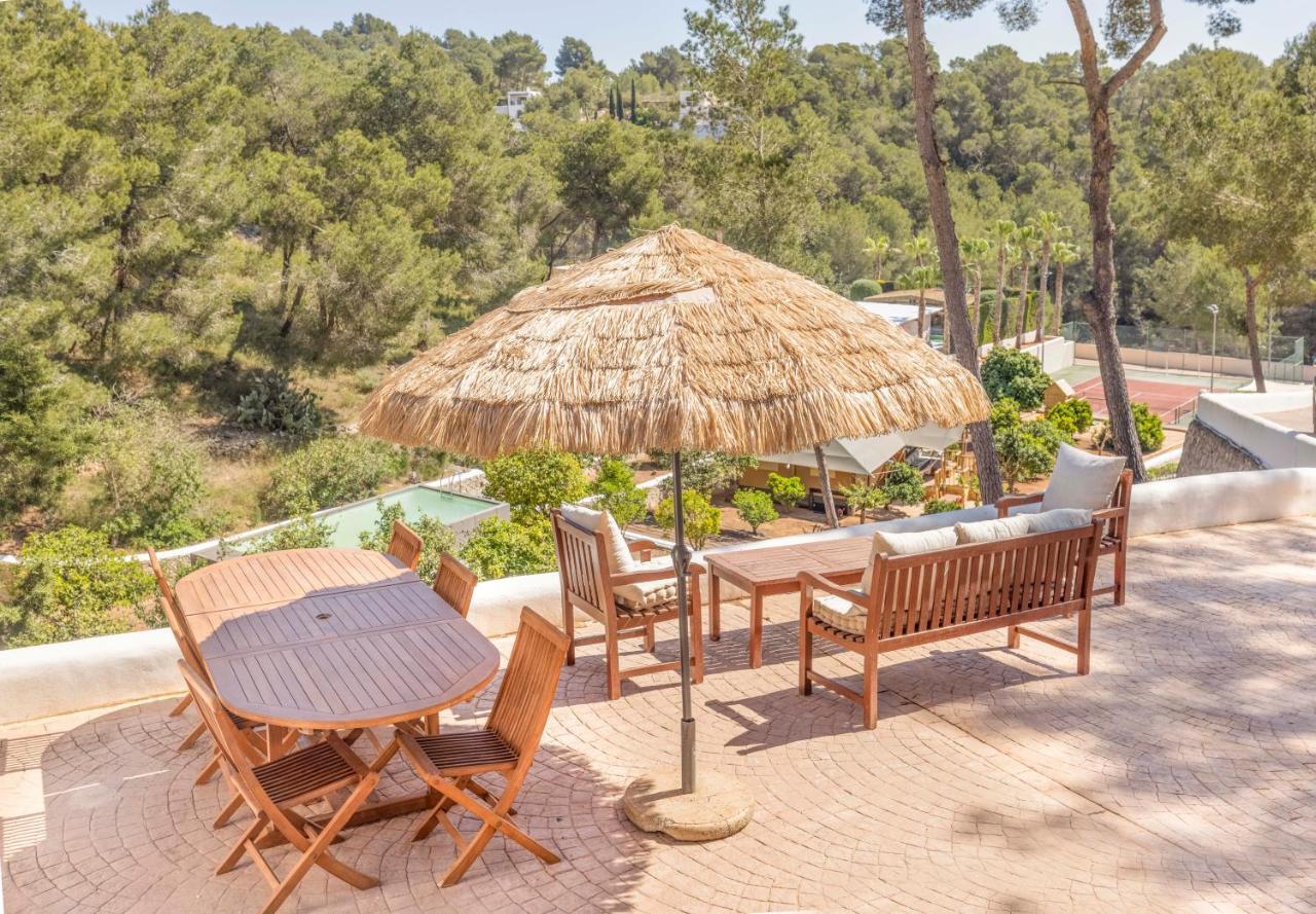 Oasis Villas Complex Cala Llonga  Eksteriør bilde