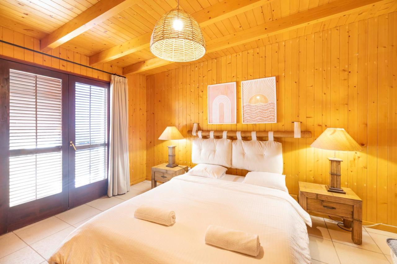 Oasis Villas Complex Cala Llonga  Eksteriør bilde