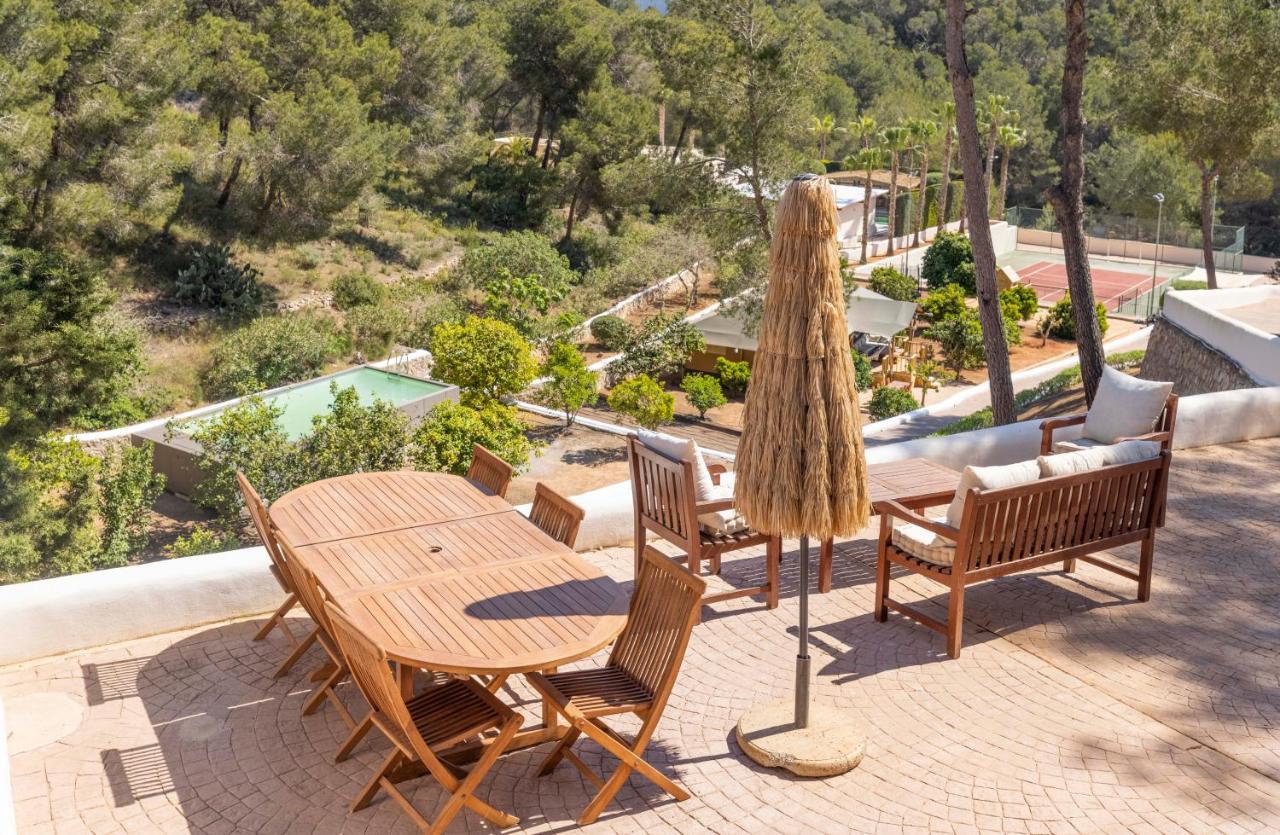 Oasis Villas Complex Cala Llonga  Eksteriør bilde