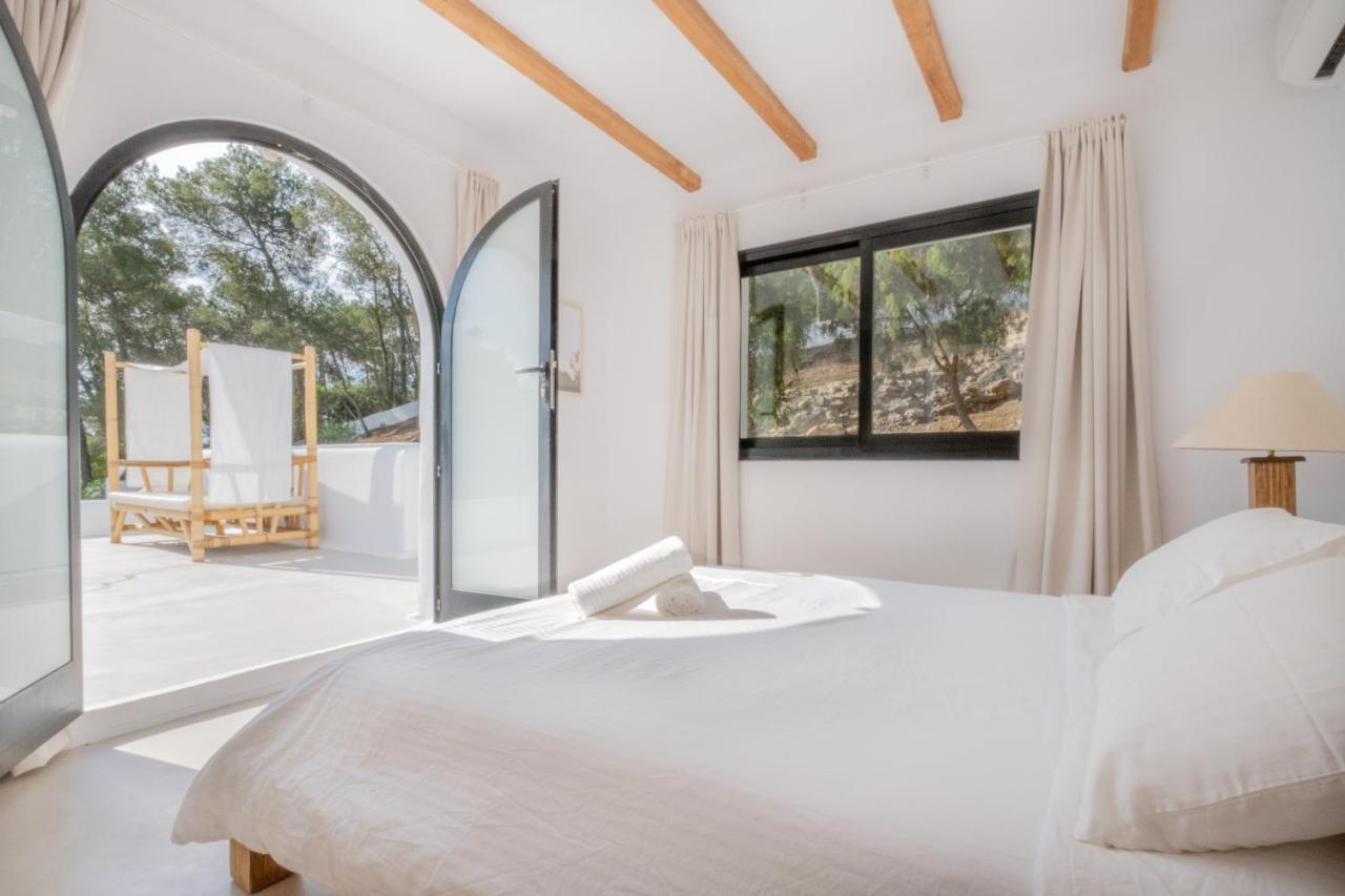 Oasis Villas Complex Cala Llonga  Eksteriør bilde