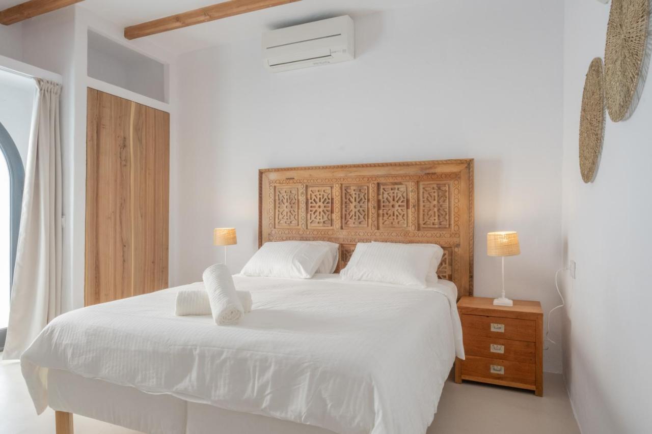 Oasis Villas Complex Cala Llonga  Eksteriør bilde