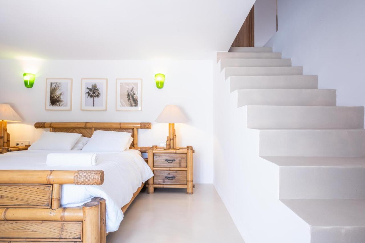 Oasis Villas Complex Cala Llonga  Eksteriør bilde