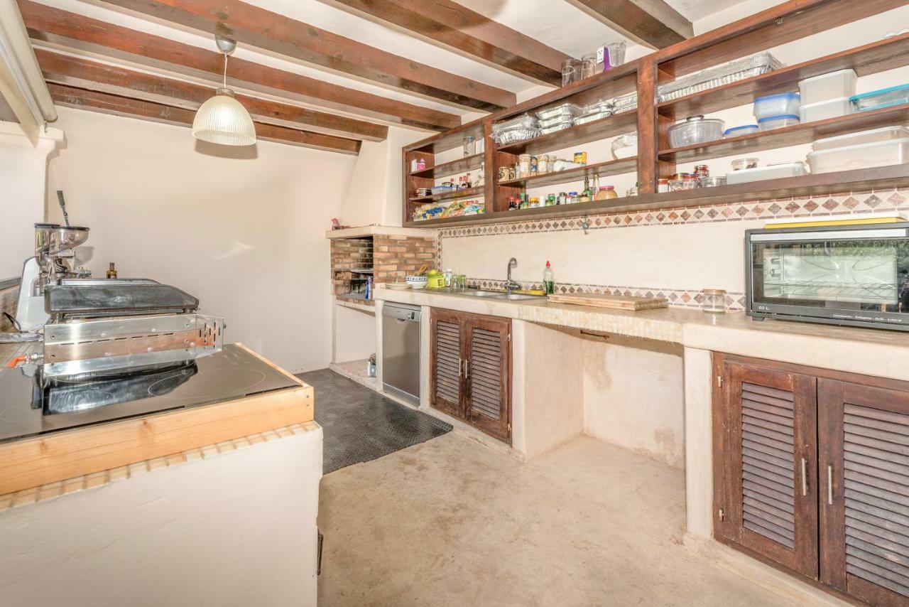 Oasis Villas Complex Cala Llonga  Eksteriør bilde